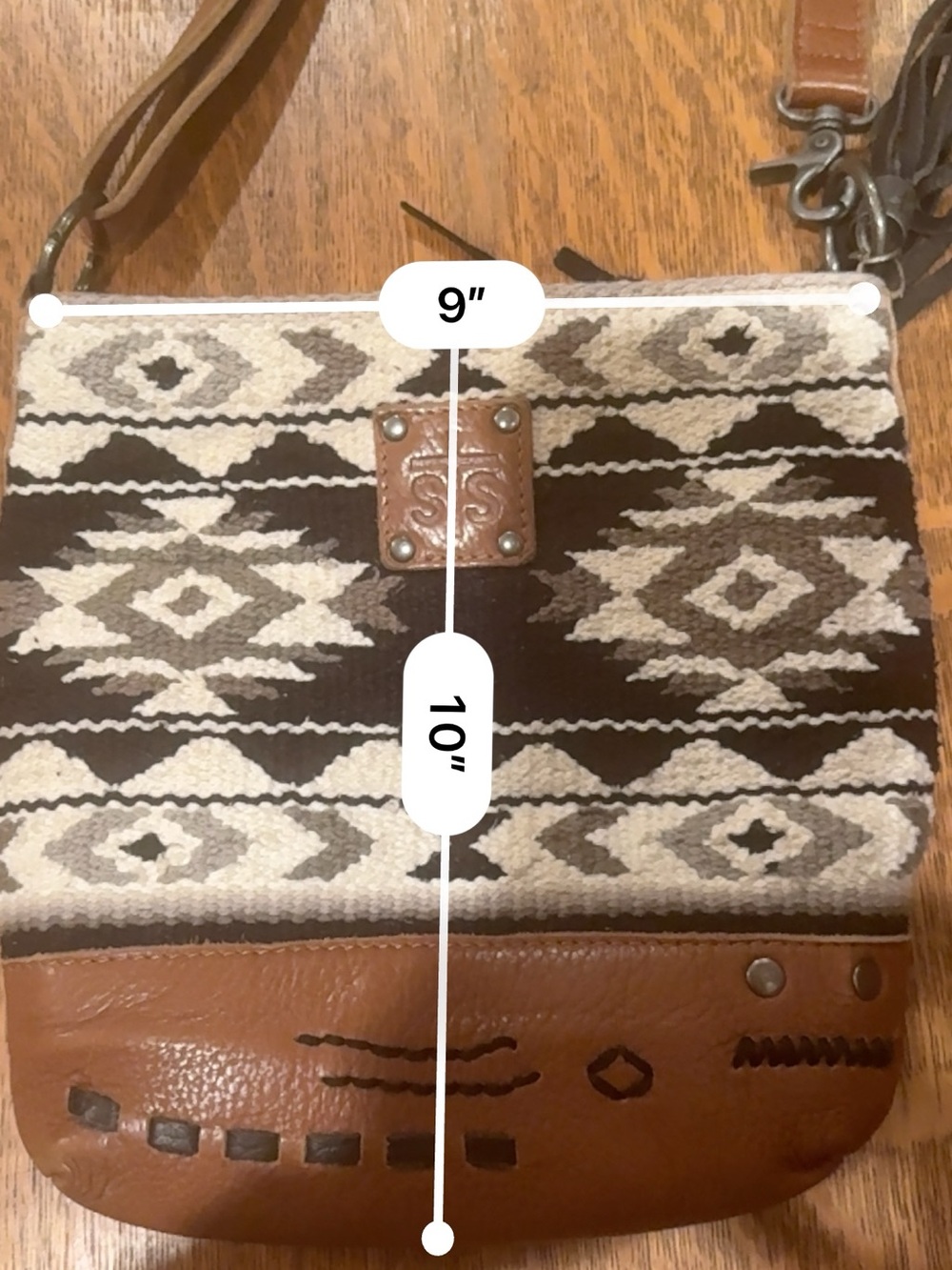 STS Ranchwear Tribal Pattern Crossbody Bag in Black and Brown - Picture 2 of 4